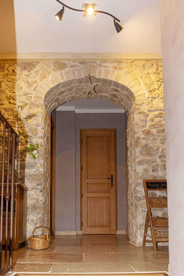 Mas Des Rabasses Bed & Breakfast Le Pontet  Ngoại thất bức ảnh