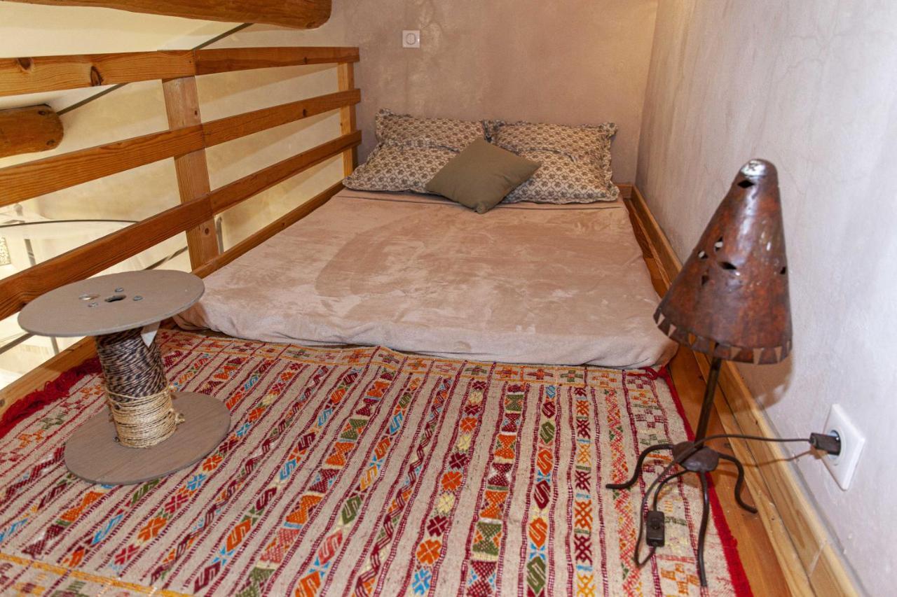 Mas Des Rabasses Bed & Breakfast Le Pontet  Ngoại thất bức ảnh