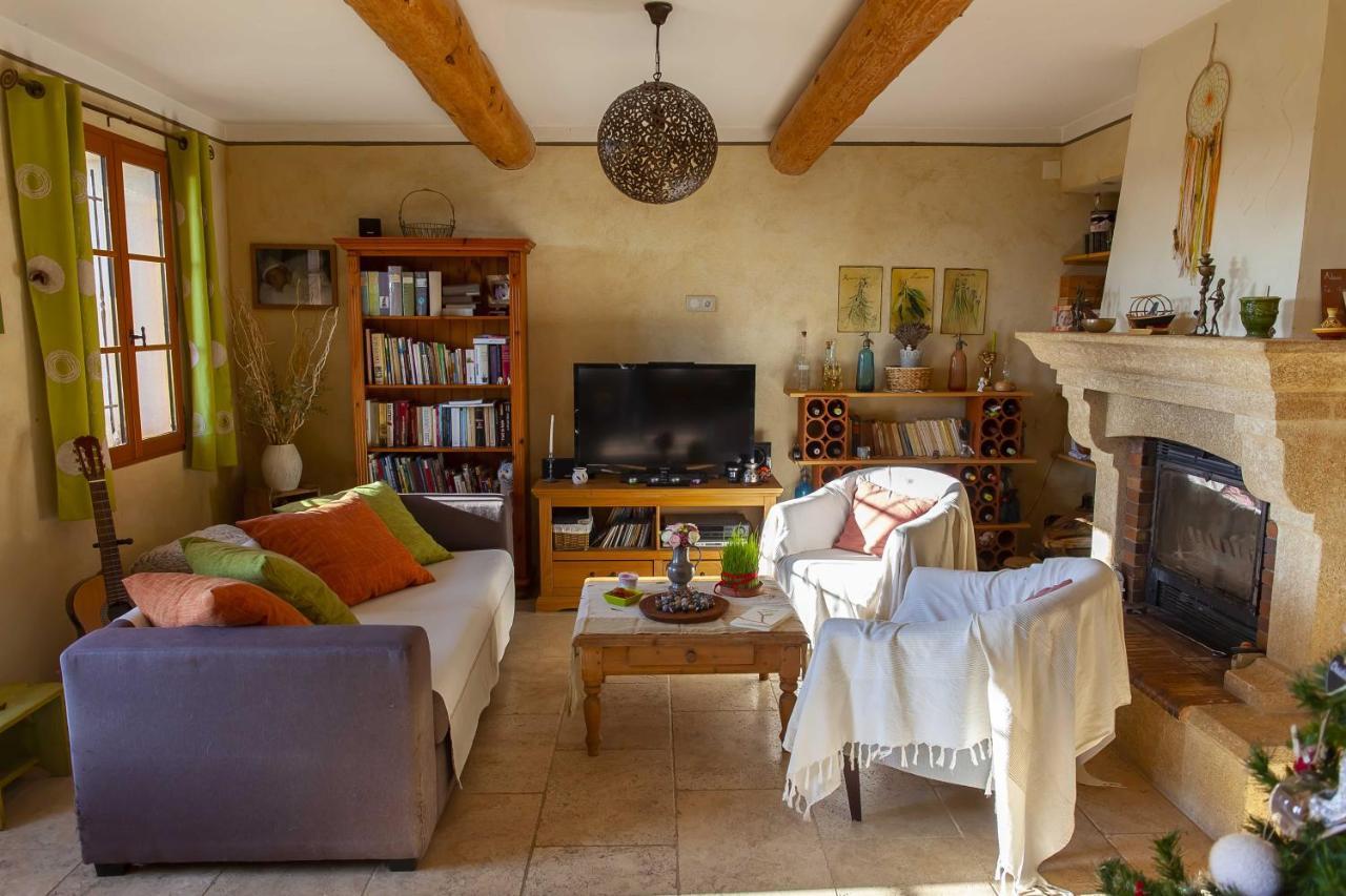 Mas Des Rabasses Bed & Breakfast Le Pontet  Ngoại thất bức ảnh