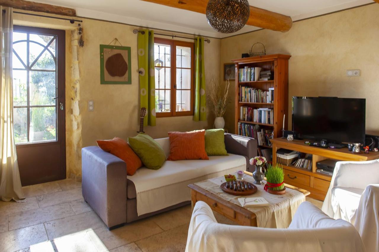 Mas Des Rabasses Bed & Breakfast Le Pontet  Ngoại thất bức ảnh