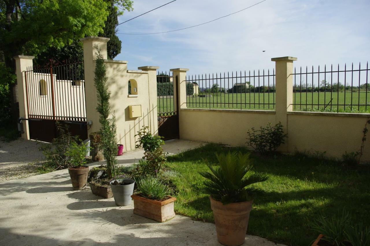 Mas Des Rabasses Bed & Breakfast Le Pontet  Ngoại thất bức ảnh